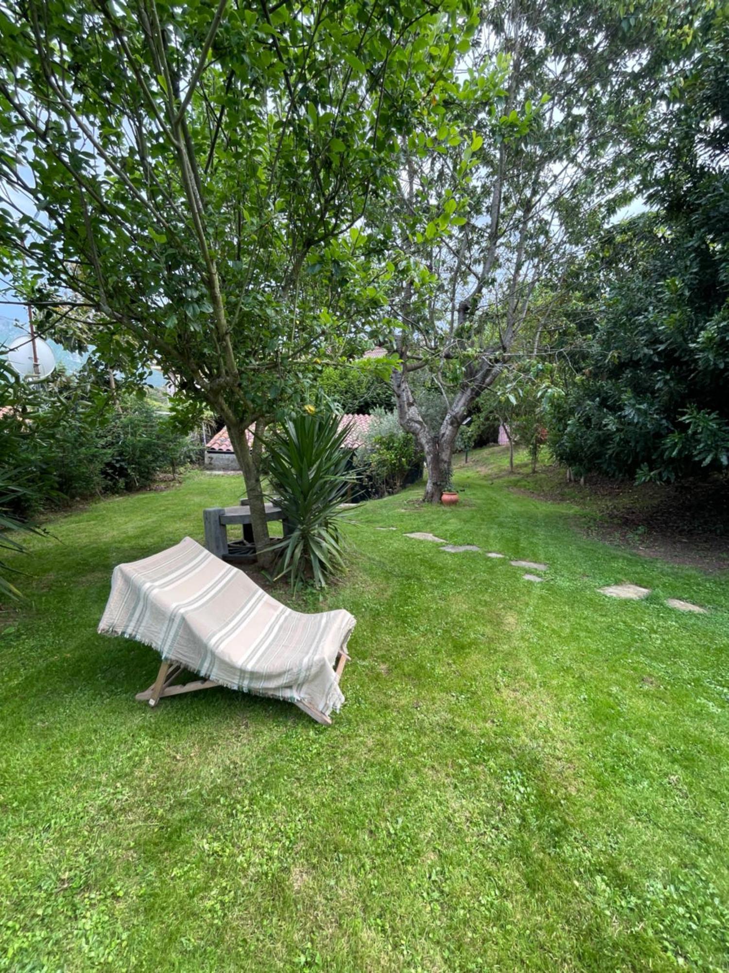 Kasaboba Villa Parres de Llanes ภายนอก รูปภาพ